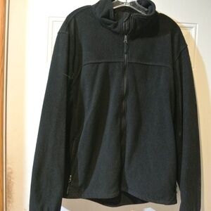 MENS LARGE BLACK CHAMPION FLEECE JACKET